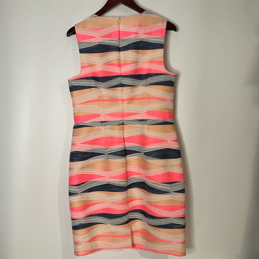 Trina Turk Kurdson Sleeveless Sheath Pink, Navy & Tan Stipe Pattern Dress Sz 12 - Picture 8 of 16